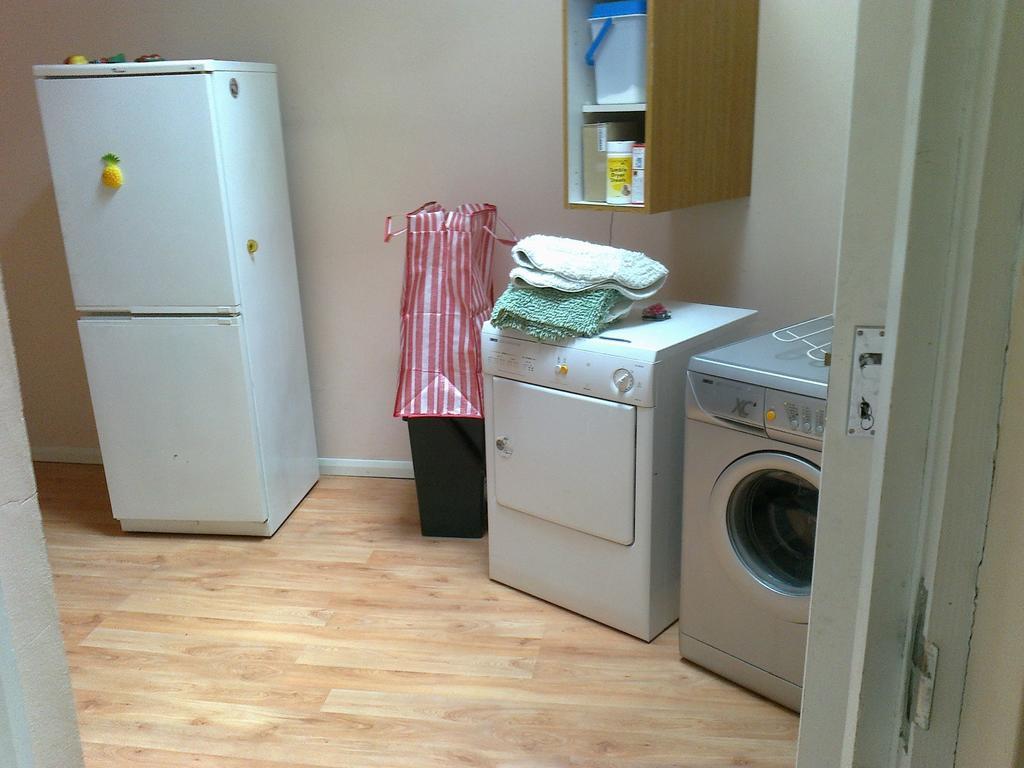 Oyo Guest House Ellipse Whetstone Buitenkant foto
