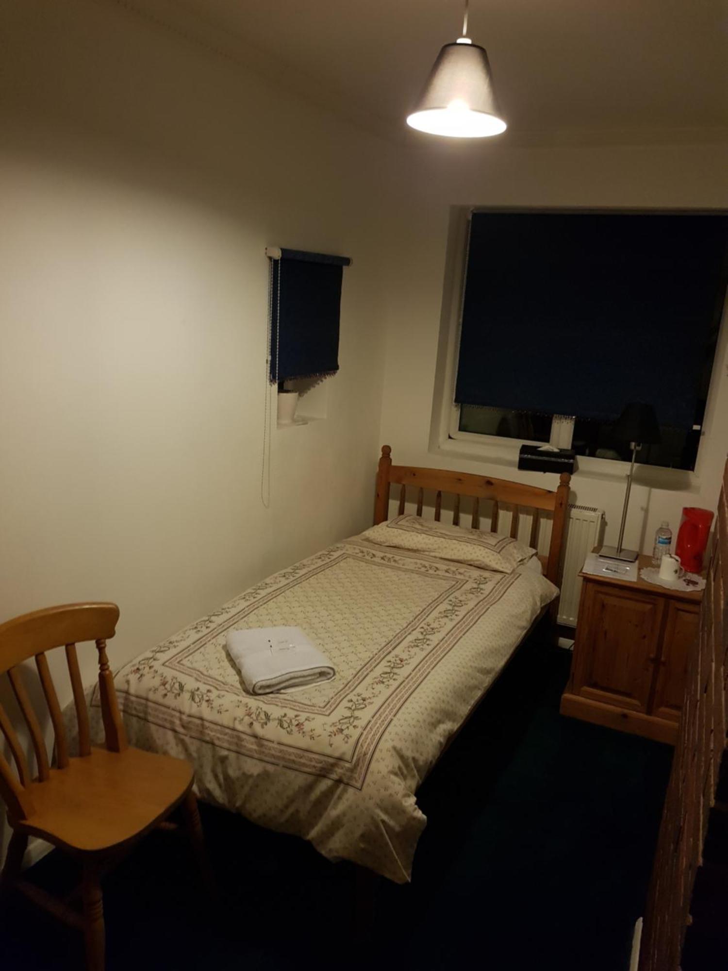 Oyo Guest House Ellipse Whetstone Buitenkant foto